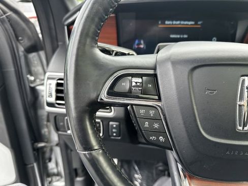 Certified 2023 Lincoln Navigator Reserve AWD/4WD image 27