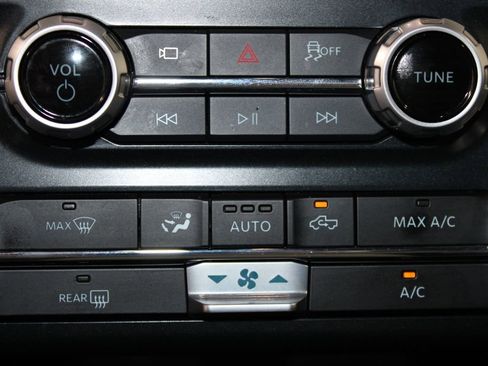Used 2025 Ford F150 XLT w/ Equipment Group 301A Standard AWD/4WD image 50
