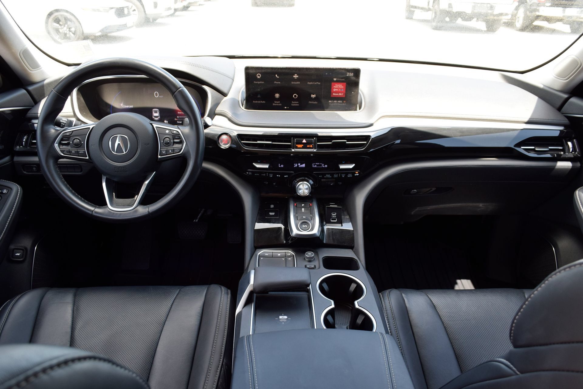 Used 2023 Acura MDX w/ Technology Package FWD image 5