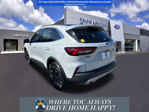 New 2026 Ford Escape Platinum w/ Premium Technology Package AWD/4WD image 4