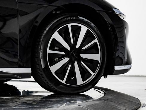 Used 2022 Lucid Air Dream Edition image 91