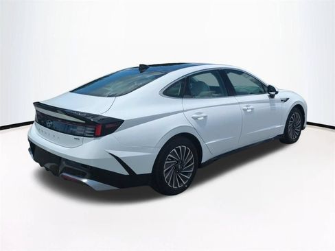 New 2026 Hyundai Sonata SEL FWD image 5