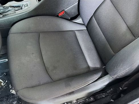 Used 2023 Chevrolet Malibu LT image 19