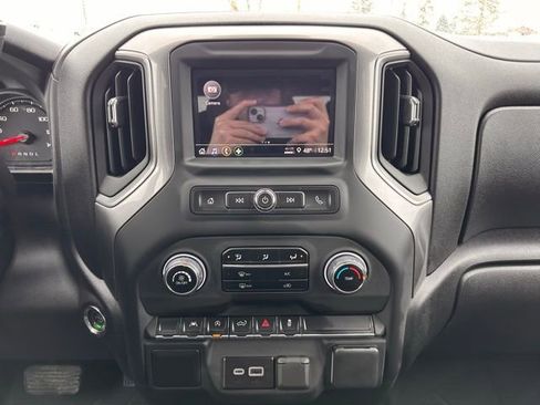 Used 2025 Chevrolet Silverado 1500 Custom image 20