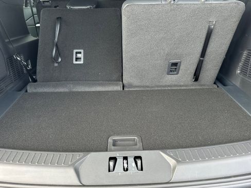 New 2026 Ford Explorer ST-Line w/ ST-Line Street Pack image 17