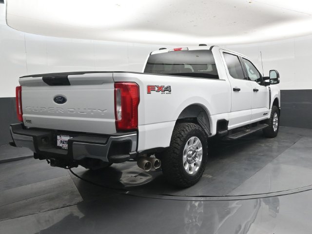 Used 2023 Ford F250 XLT w/ FX4 Off-Road Package AWD/4WD image 3