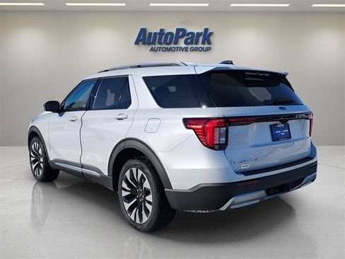 New 2026 Ford Explorer Platinum w/ LUX Leather Package image 5