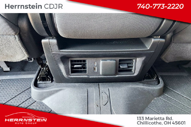 Used 2023 Chevrolet Silverado 1500 RST w/ Rally Edition AWD/4WD image 25