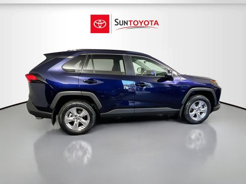 Used 2025 Toyota RAV4 XLE w/ Convenience Package image 2