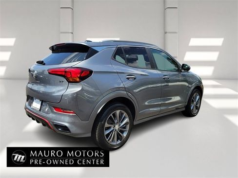 Used 2022 Buick Encore GX Select w/ Sport Touring Package image 3