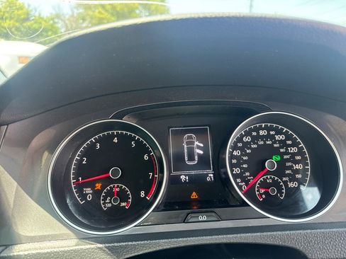 Used 2017 Volkswagen Golf Alltrack S AWD/4WD image 16