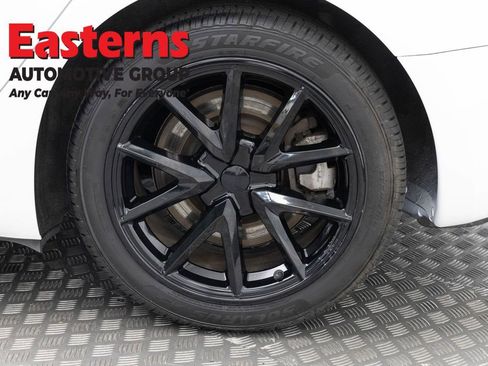 Used 2023 Tesla Model 3 Standard Range RWD image 27