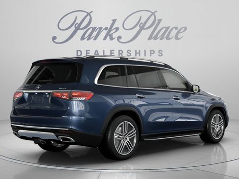 Certified 2026 Mercedes-Benz GLS 450 4MATIC image 22