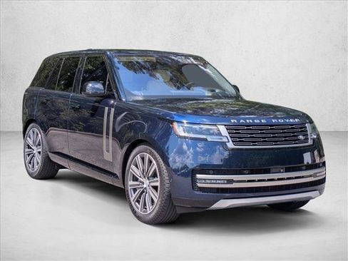 Certified 2023 Land Rover Range Rover SE AWD/4WD image 3