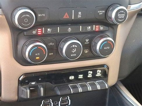 Used 2022 RAM 2500 Laramie image 15