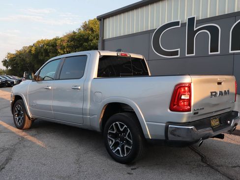 Used 2026 RAM 1500 Laramie AWD/4WD image 6