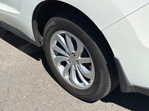 Used 2018 Acura RDX AWD image 17