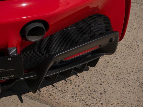 Used 2024 Ferrari SF90 Spider AWD/4WD image 28