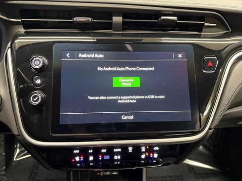 Used 2023 Chevrolet Bolt EUV LT w/ Convenience Package image 22