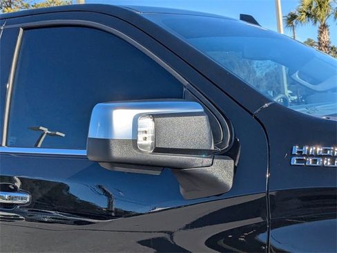 Used 2023 Chevrolet Silverado 1500 High Country image 13