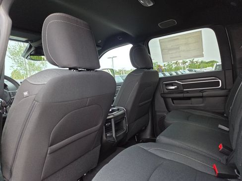 New 2026 RAM 2500 Big Horn AWD/4WD image 23