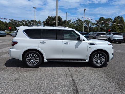 Used 2021 Nissan Armada SL RWD image 4