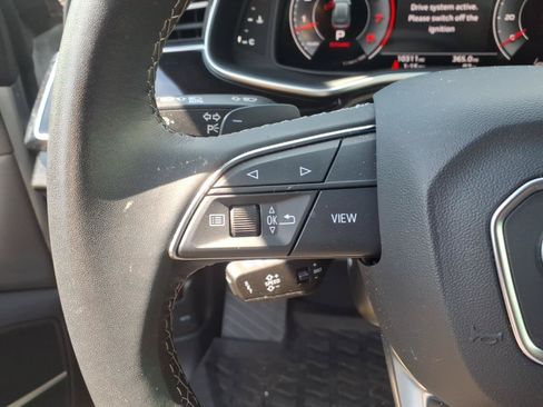 Used 2024 Audi Q8 Prestige w/ Prestige Package AWD/4WD image 12