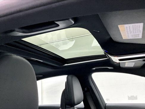 Certified 2025 Mercedes-Benz C 300 Sedan image 27