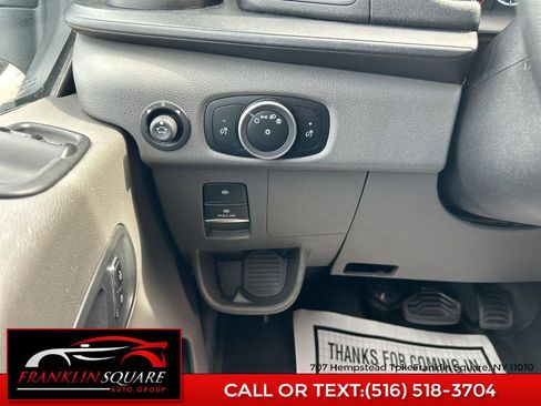 Used 2022 Ford Transit 250 Medium Roof image 40
