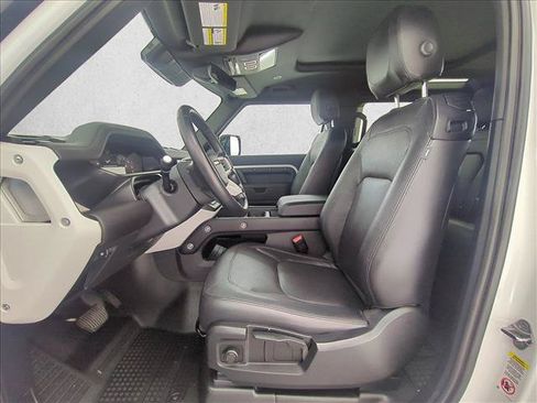 Used 2024 Land Rover Defender 90 S AWD/4WD image 17