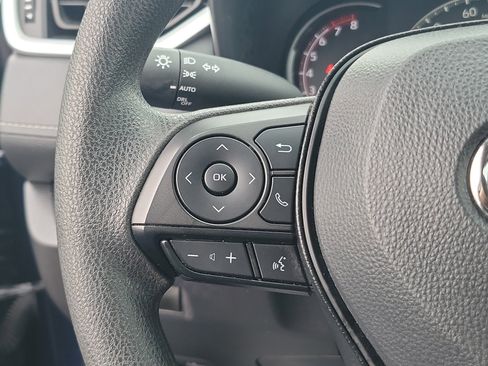 Certified 2025 Toyota RAV4 XLE image 20