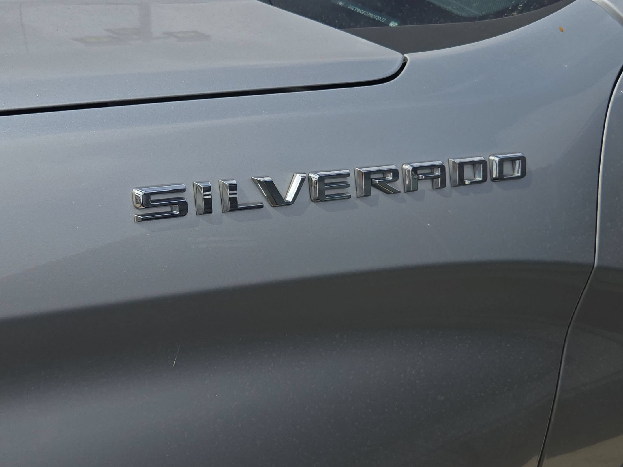 Used 2021 Chevrolet Silverado 1500 LT RWD image 4