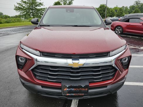 Used 2025 Chevrolet TrailBlazer LS w/ LS Convenience Package FWD image 11