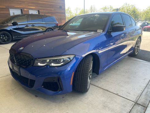 Used 2022 BMW M340i w/ Premium Package image 4