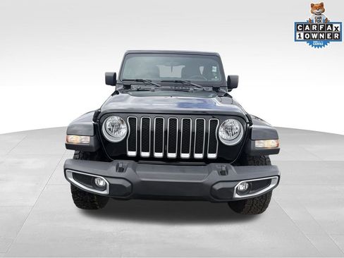 Used 2023 Jeep Wrangler Unlimited Sahara w/ Cold Weather Group AWD/4WD image 9