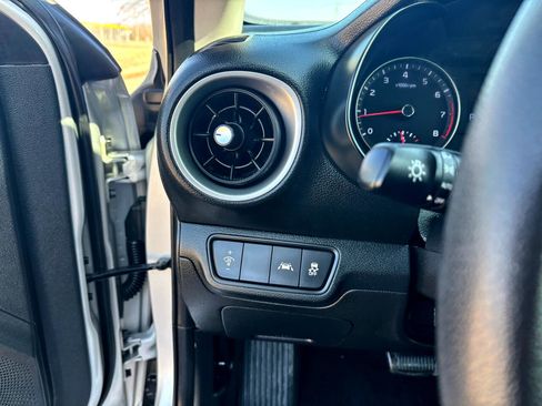 Used 2021 Kia Forte LXS image 13