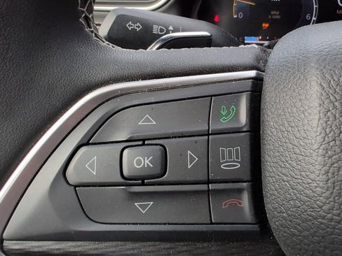 Used 2024 Jeep Grand Cherokee Laredo X w/ Trailer Tow Package image 31