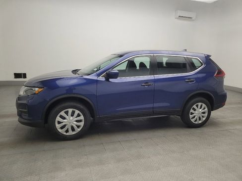 Used 2018 Nissan Rogue S AWD/4WD image 2