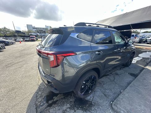 Used 2024 Kia Seltos X-Line image 22