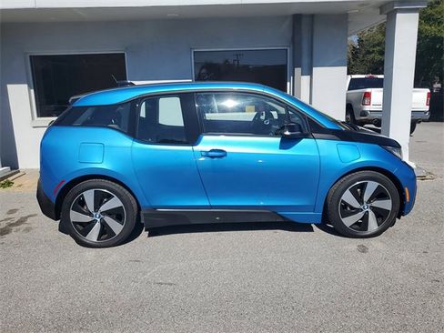 Used 2017 BMW i3 94Ah w/Range Extender image 7