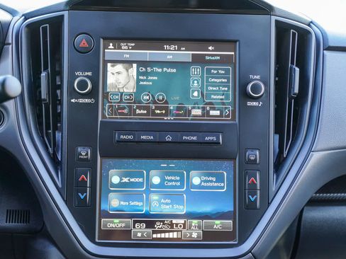 Used 2024 Subaru Crosstrek 2.0i image 13