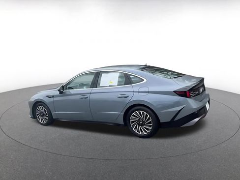 Used 2025 Hyundai Sonata SEL image 9