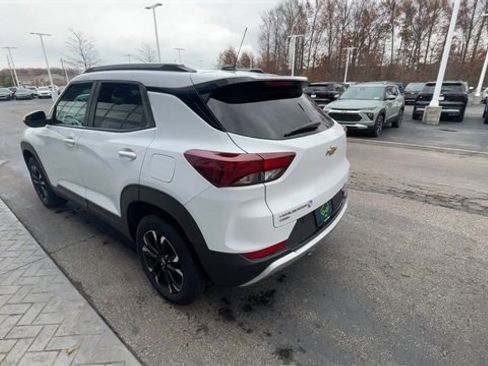Certified 2022 Chevrolet TrailBlazer LT w/ Convenience Package image 6