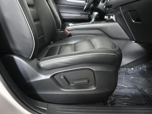 Used 2024 MAZDA CX-5 AWD 2.5 S w/ Preferred Package image 14