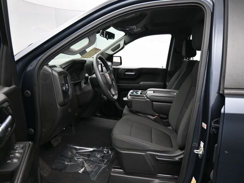 Used 2022 Chevrolet Silverado 1500 Custom image 11