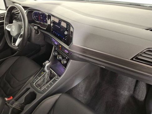 Used 2023 Volkswagen Jetta SEL image 30