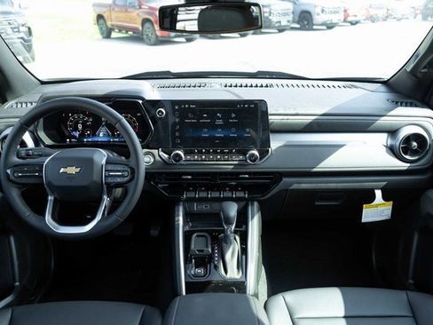 New 2026 Chevrolet Colorado LT image 15