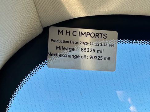 Used 2017 Land Rover Range Rover HSE image 26