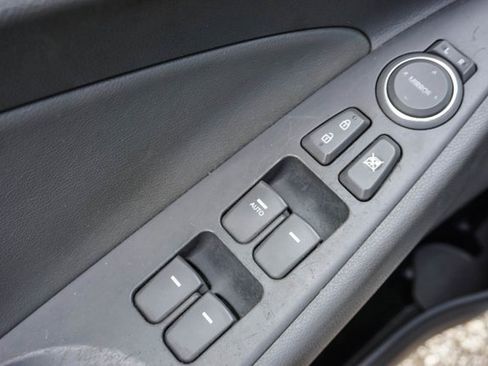 Used 2013 Hyundai Sonata GLS w/ Popular Equipment Pkg image 6