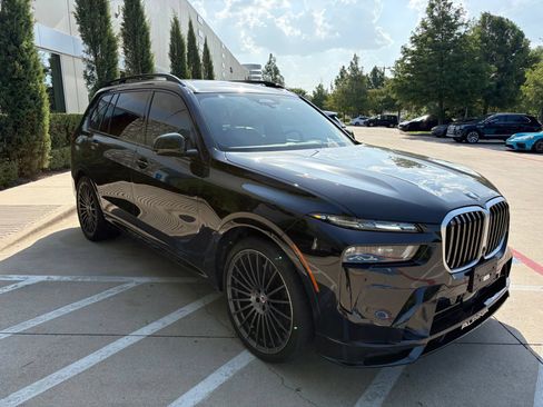Used 2025 BMW ALPINA XB7 AWD/4WD image 3